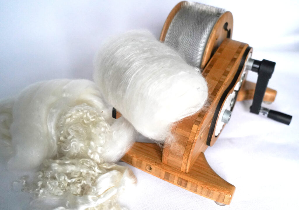 Majacraft Atom - The Mini Drum Carder