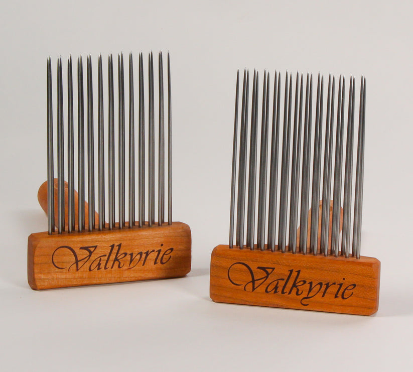 Valkyrie Fine Mini combs