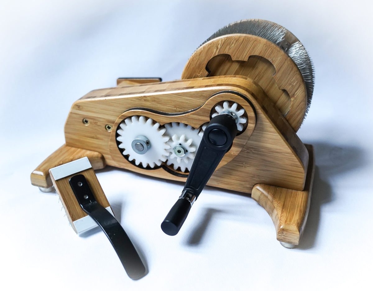 Majacraft Atom - The Mini Drum Carder