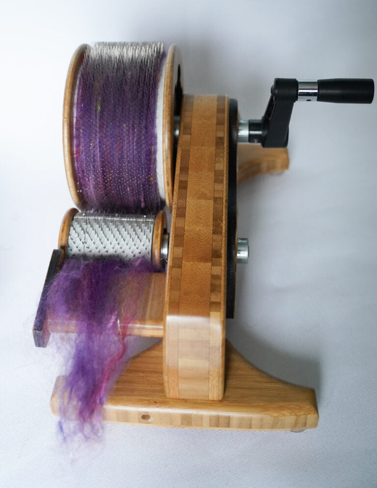 Majacraft Atom - The Mini Drum Carder
