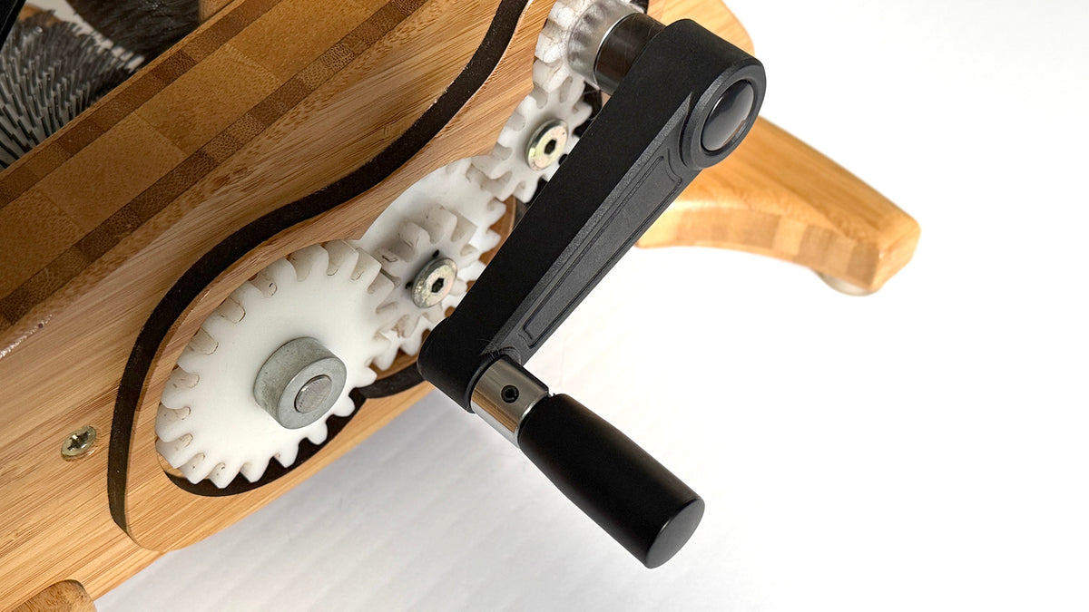 Majacraft Atom - The Mini Drum Carder